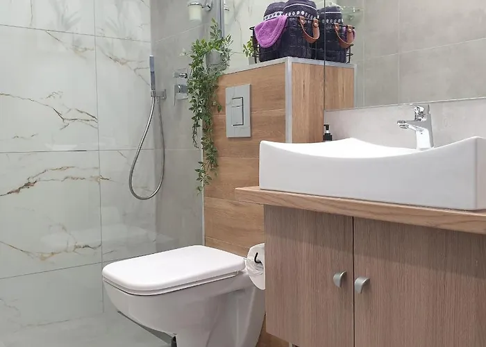 Q Amber - Klimatyzowane Przy Manufakturze Z Garazem Gratis, Fv Apartment *