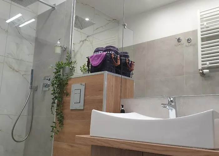 Q Amber - Klimatyzowane Przy Manufakturze Z Garazem Gratis, Fv Apartment *