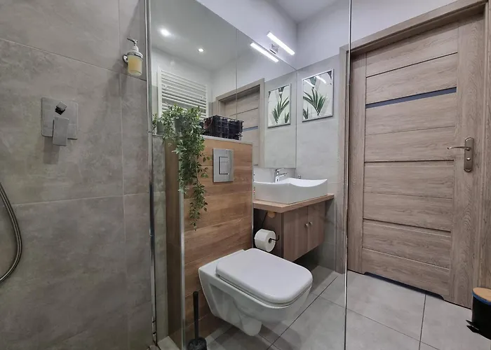 Q Amber - Klimatyzowane Przy Manufakturze Z Garazem Gratis, Fv Apartment